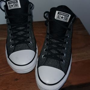 CONVERS Womens size 10